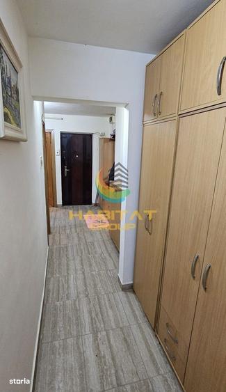 Apartament cu 3 camere decomandat, mobilat în Gorjului
