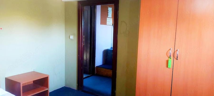Casă cu Teren 200 Mp în Central
