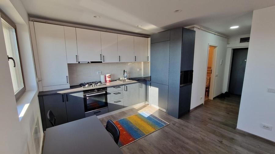 Apartament cu 2 camere semidecomandat în Exterior Vest