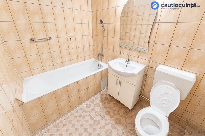 Apartament cu 4 camere în Drumul Găzarului