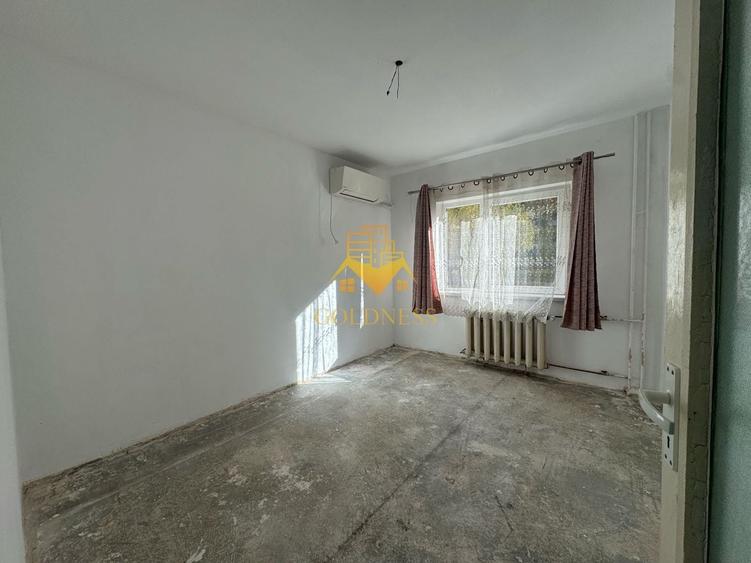 Apartament cu 3 camere decomandat, mobilat în Zorilor