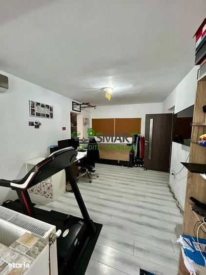 Apartament cu 2 camere semidecomandat în Săsar