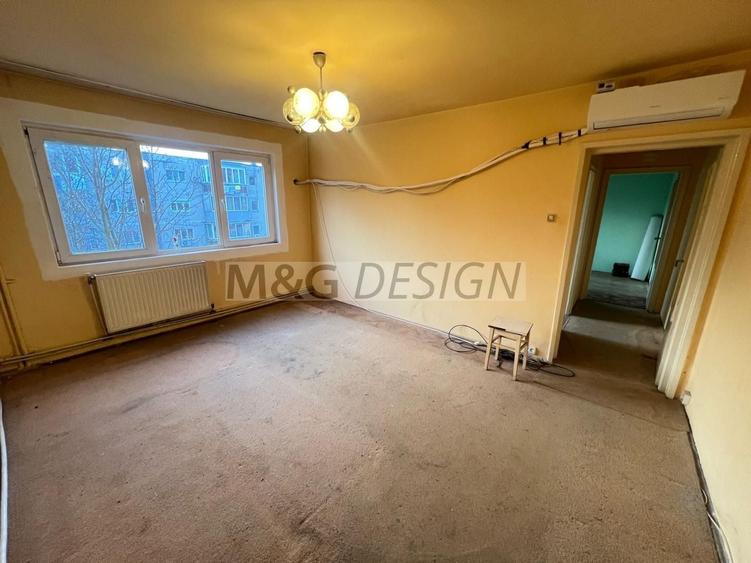 Apartament cu 3 camere semidecomandat în Șagului