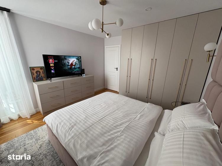 Apartament cu 4 camere în Plopilor