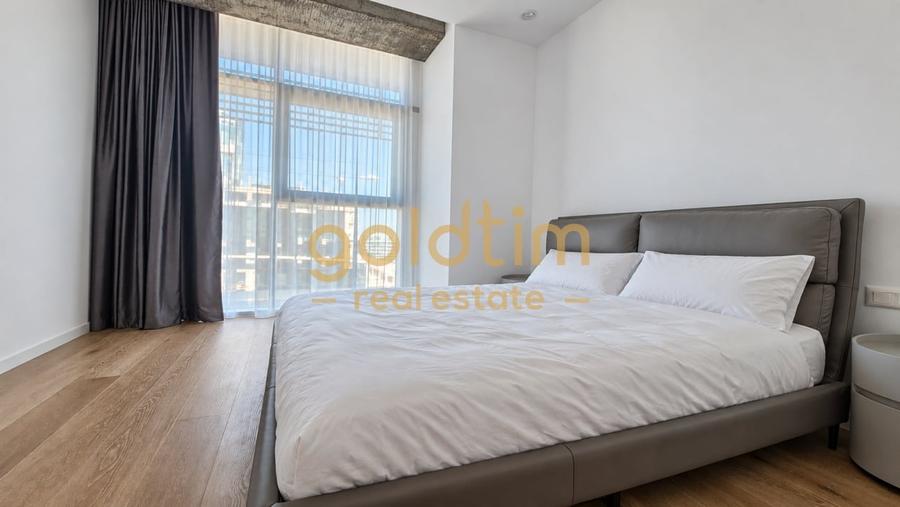 Apartament cu 4 camere semidecomandat, mobilat în Floreasca