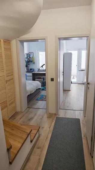 Casă cu 4 camere în Central