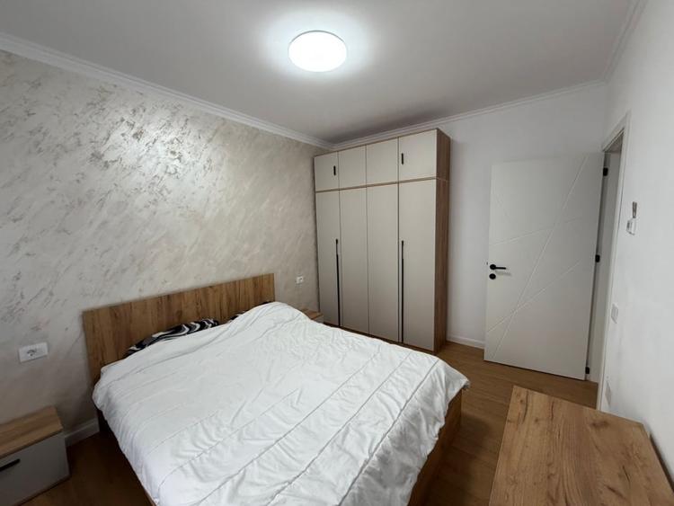 Apartament cu 2 camere, mobilat în Central