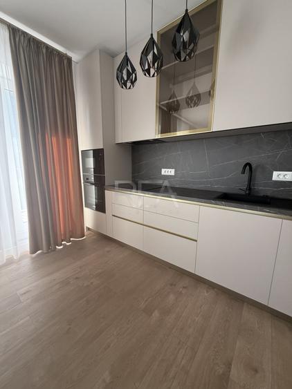 Apartament cu 3 camere decomandat, mobilat în Grozăvești
