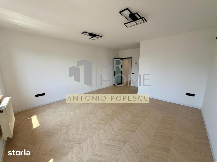 Apartament cu 4 camere în Central
