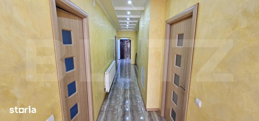 Casă cu 5 camere cu Teren 1300 Mp în Răzvad