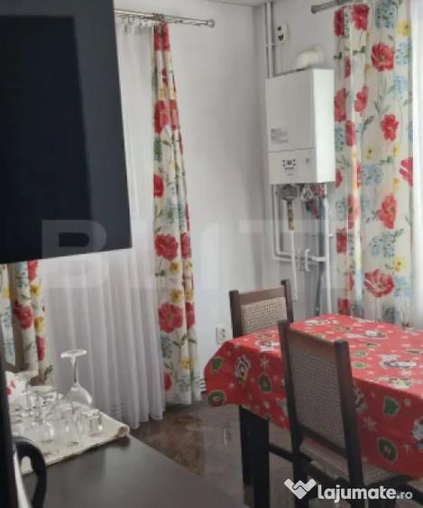 Spațiu comercial, de 300 mp, în Central