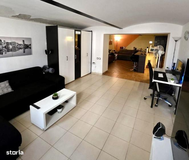 Apartament cu 2 camere în Central — fotografia 3