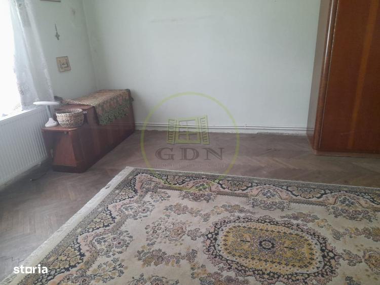 Casă cu 4 camere cu Teren 340 Mp în Central