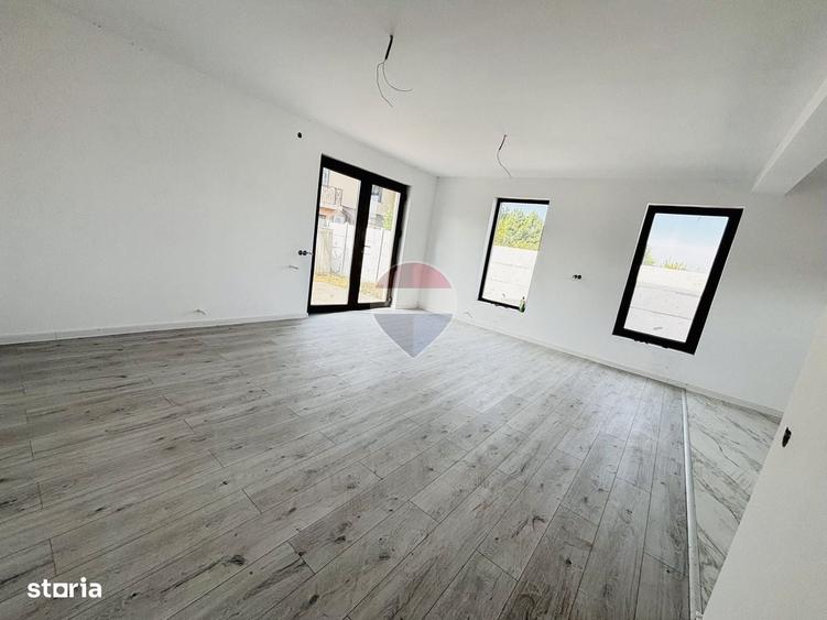 Casă cu 3 camere în Domnești