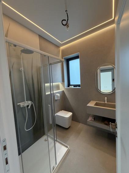 Casă individuală cu 5 camere cu Piscina în Corbeanca