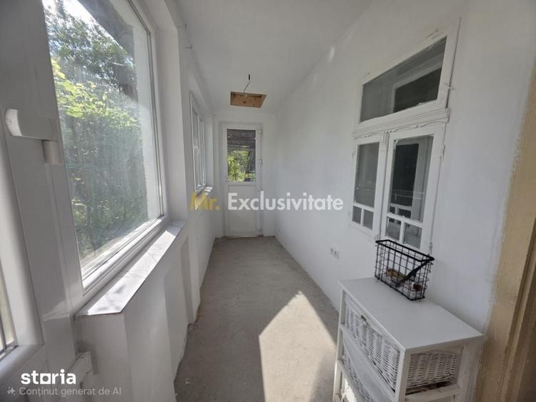 Casă cu 2 camere cu Teren 7350 Mp în Valea Vinului