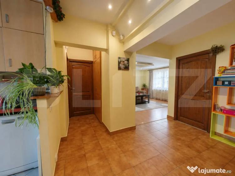 Apartament cu 3 camere decomandat în Unirii