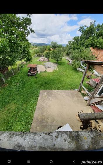Casă cu 6 camere în Ostrov
