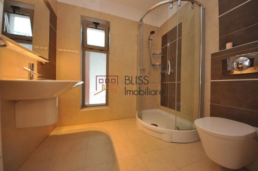 Casă cu 6 camere cu Garaj în Băneasa