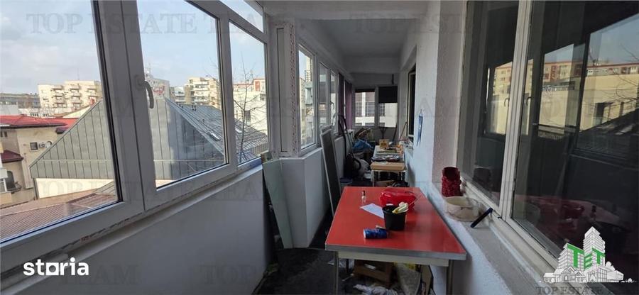 Apartament cu 3 camere decomandat în Clucerului