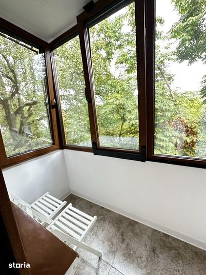 Apartament cu 2 camere decomandat, mobilat în Cornișa