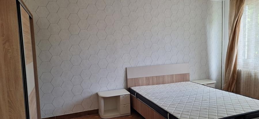 Garsonieră decomandată în Brâncoveanu