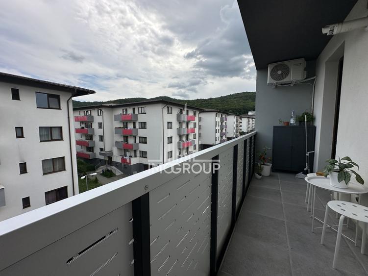 Apartament cu 2 camere semidecomandat în Florești