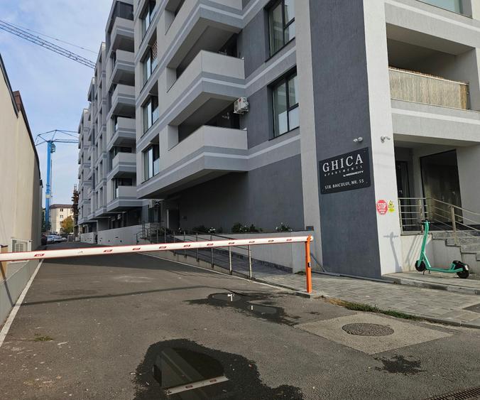 Birou, de 80.300003051758 mp, în Baicului