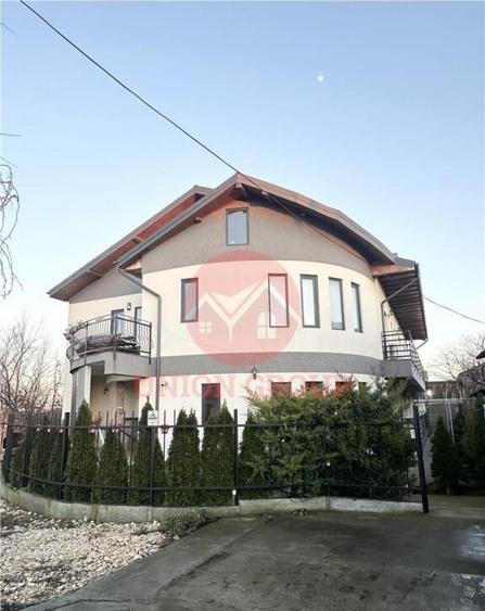 Spațiu comercial, de 360 mp, în Costinești