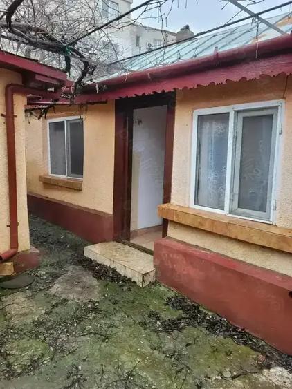 Casă cu 3 camere în 23 August