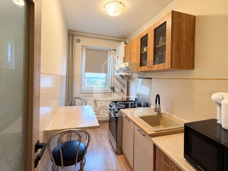 Apartament cu 2 camere semidecomandat, mobilat în Steaua