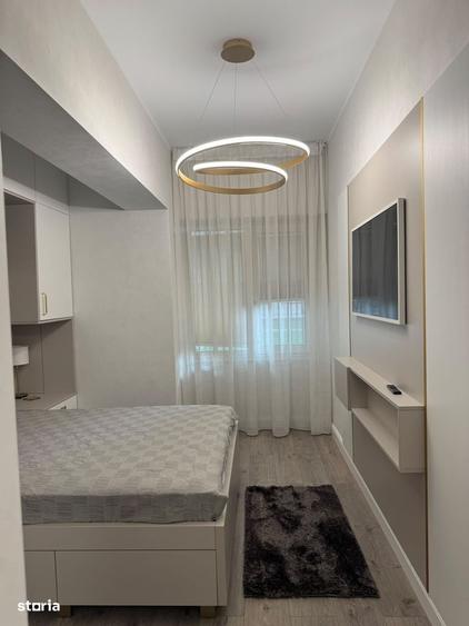 Apartament cu 7 camere în Breazu