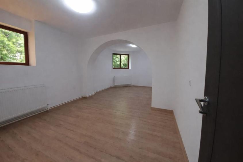 Garsonieră nedecomandată în Banu Manta