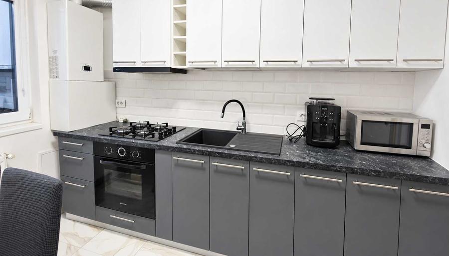 Apartament cu 2 camere decomandat în Bucium