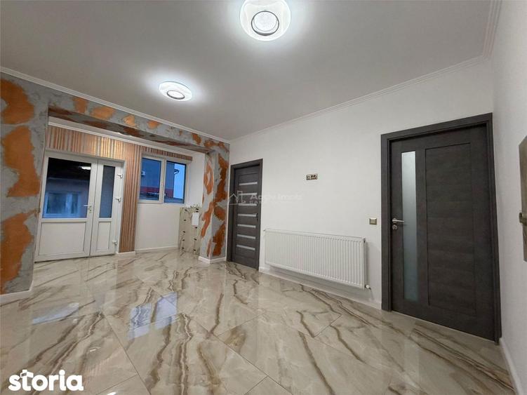 Liniste si confort aproape de oras Casa recent renovata in Paleu - 13