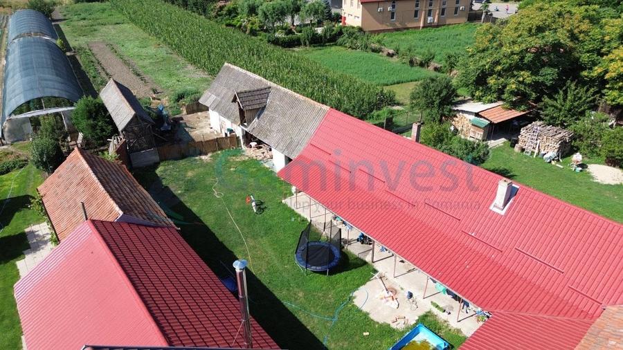 Casă individuală cu 3 camere cu Canalizare în Biharia