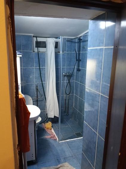 Casă cu 3 camere în Schei