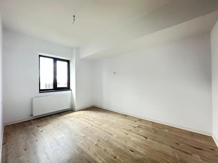 3 CAMERE CU GRADINA 82MP+BOXA+LOC PARCARE POPAS PACURARI - 5