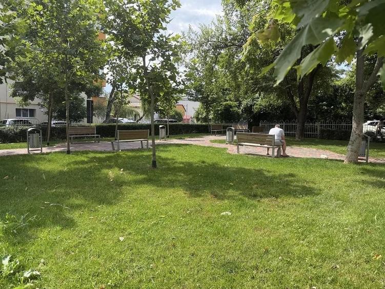 Garsonieră decomandată în Vitan