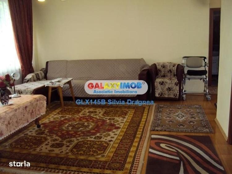 Casă cu 4 camere cu Teren 1330 Mp în Vidra