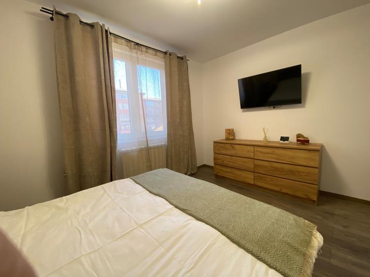 Apartament cu 2 camere decomandat în Central