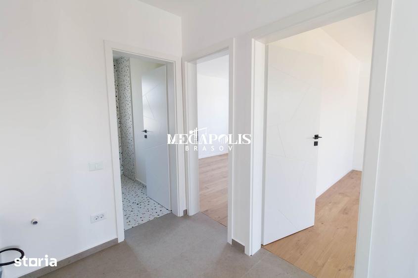 Casă cu 4 camere cu Teren 525 Mp în Sânpetru