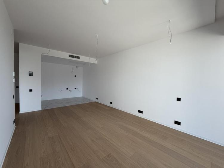 Apartament cu 2 camere decomandat în Floreasca
