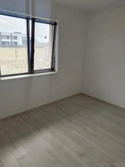 Casa Individuala | 4 camere 3 dormitoare 2 Bai | Asfalt | Remetea-Mare - 6