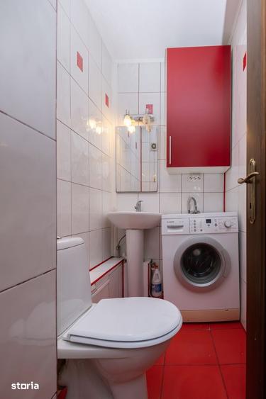 Apartament cu 3 camere decomandat, mobilat în Tomis I