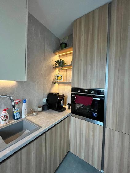 Casă cu 4 camere cu Teren 300 Mp în Exterior Vest