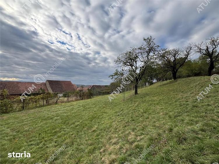 Teren de 1030 mp, în Șelimbăr
