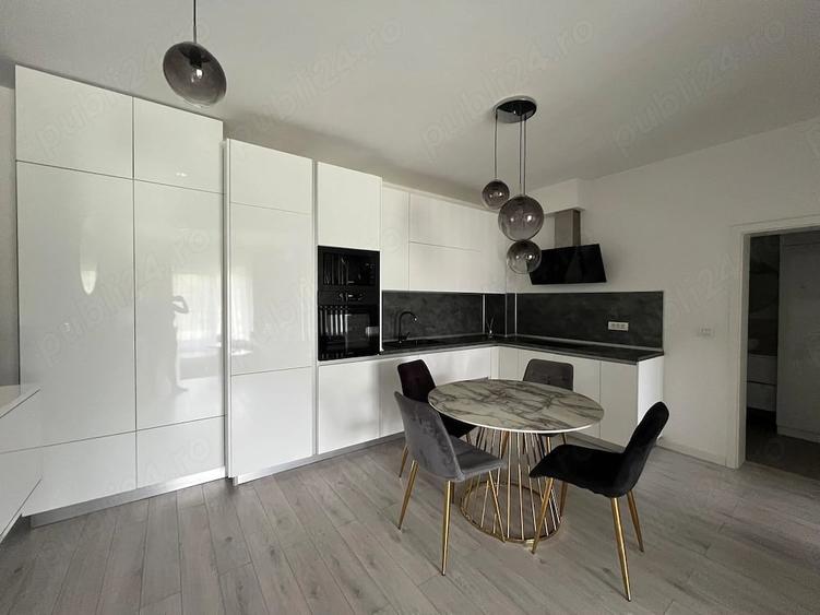 Apartament cu 2 camere decomandat în Lipovei