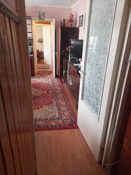 Apartament cu 3 camere semidecomandat în 6 Vânători
