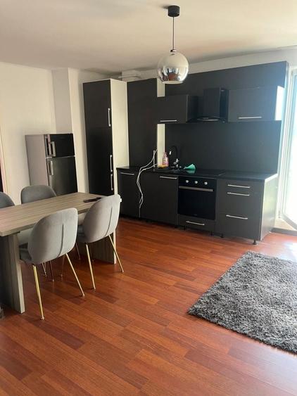 Apartament cu 3 camere în Florești